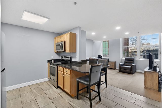 200 Market St 3101, Lowell, MA 01852