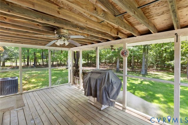 11601 Latane Wood Rd, Chesterfield, VA 23838