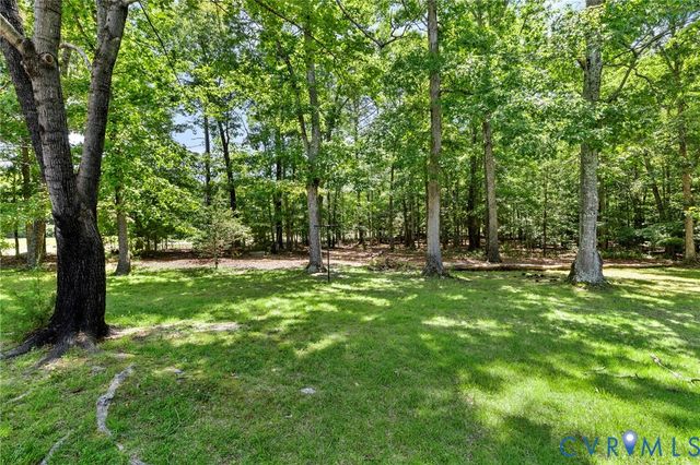 11601 Latane Wood Rd, Chesterfield, VA 23838
