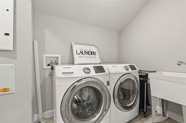 4855 SW 64TH ROAD, Gainesville, FL 32608