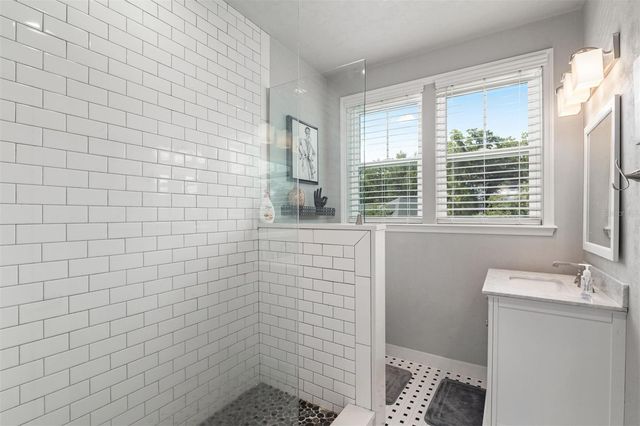 4855 SW 64TH ROAD, Gainesville, FL 32608