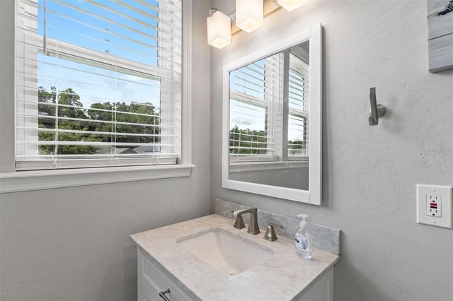 4855 SW 64TH ROAD, Gainesville, FL 32608