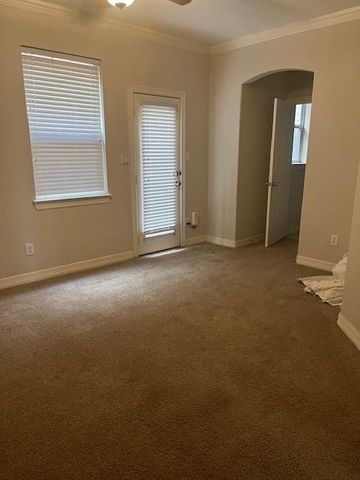 4218 Eli Street, Houston, TX 77007