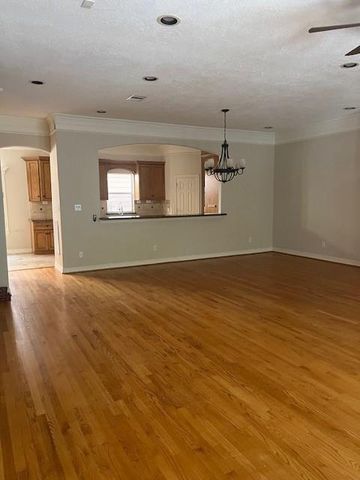 4218 Eli Street, Houston, TX 77007