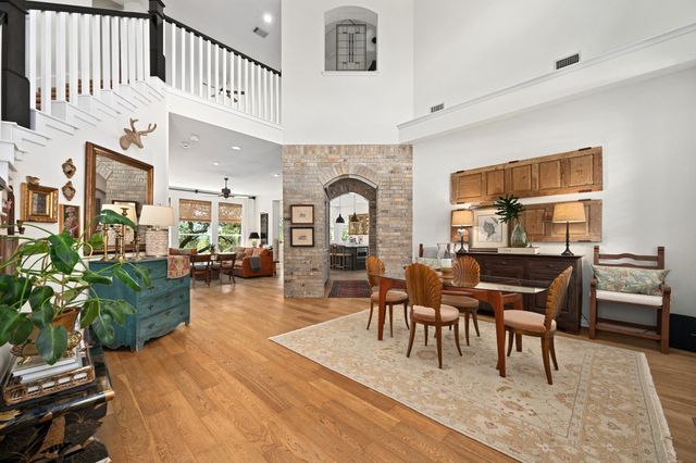 13315 Country Lake DR, Austin, TX 78732