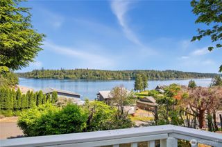 70 E Rustle Way, Grapeview, WA 98546
