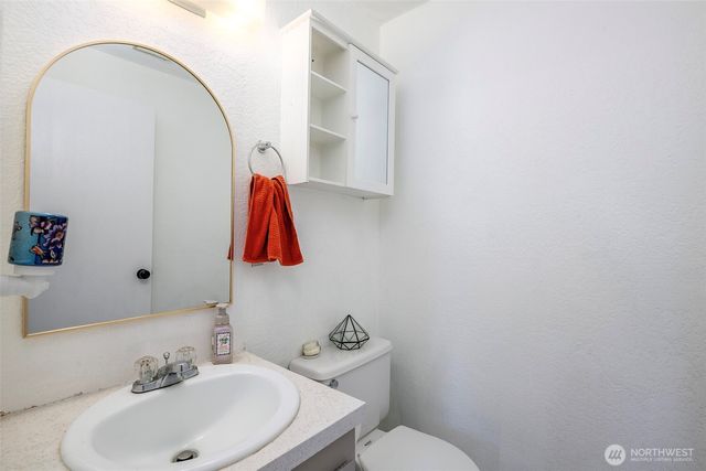 2209 McIver Court SW, Tumwater, WA 98512