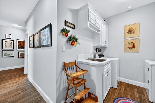 115 E Kiowa Drive, Gainesville, TX 76240