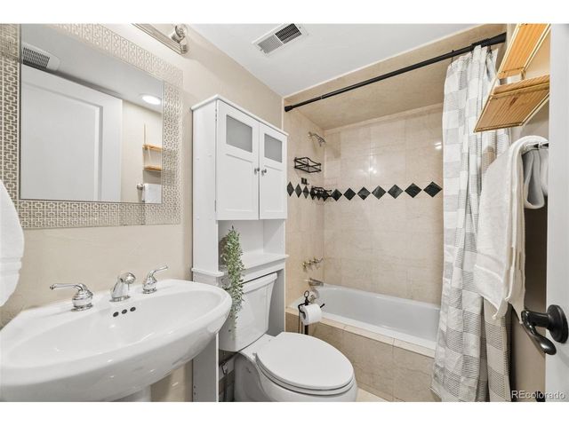 9855 E Dorado Ave, Greenwood Village, CO 80111