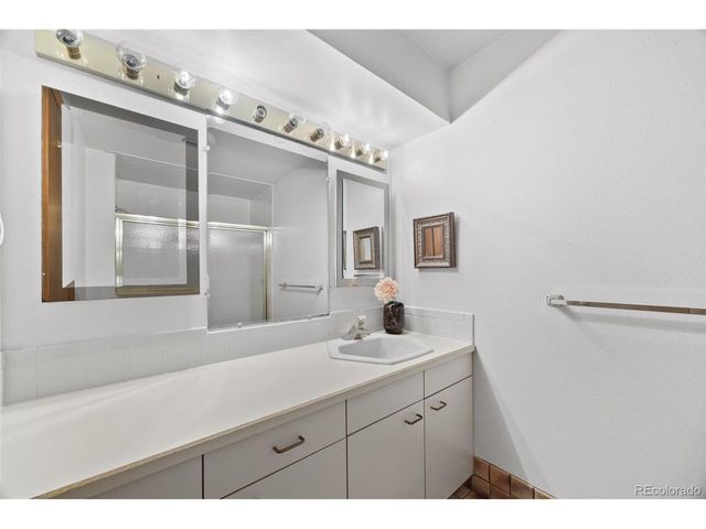 9855 E Dorado Ave, Greenwood Village, CO 80111
