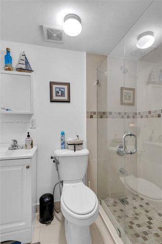 213 W 20th Street, Hialeah, FL 33010