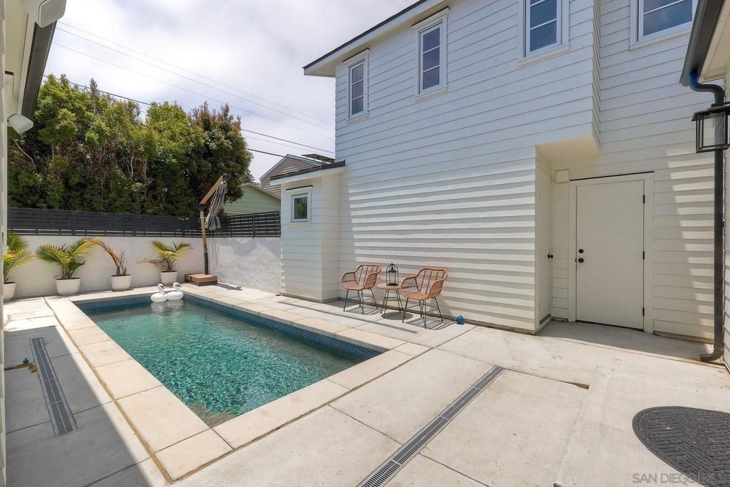 Image 35 of property listing at 776 Silvergate Ave, San Diego, CA 92106