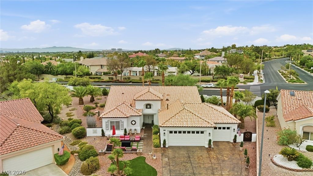 10001 Cresent Creek Drive, Las Vegas, NV 89134 — photo 4