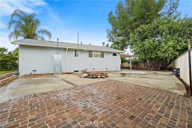 14746 Jaguar, San Fernando, CA 91345