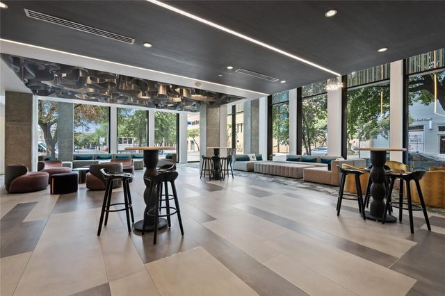 1211 Caroline Street 2002, Houston, TX 77002