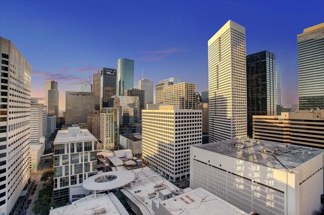 1211 Caroline Street 2002, Houston, TX 77002