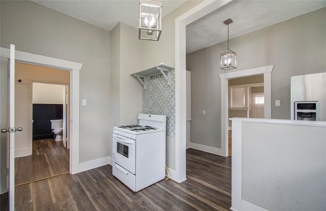 901 Boundary Street, Houston, TX 77009