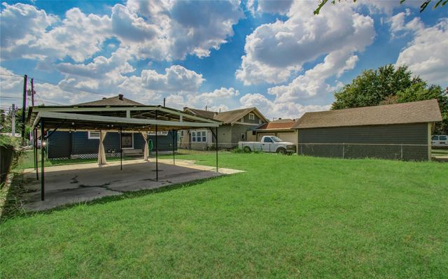 901 Boundary Street, Houston, TX 77009