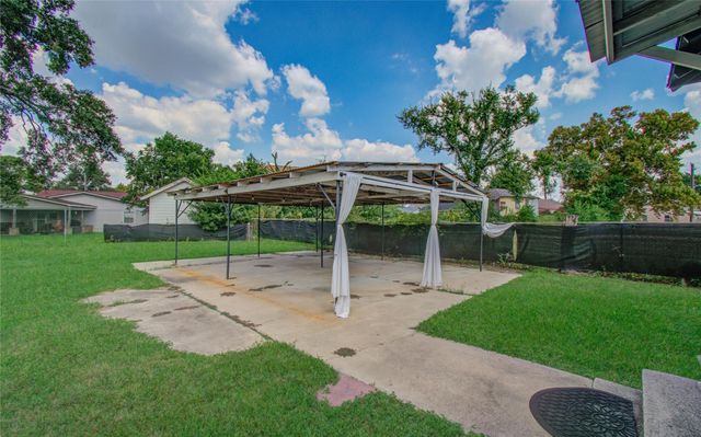 901 Boundary Street, Houston, TX 77009