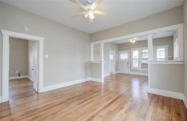901 Boundary Street, Houston, TX 77009