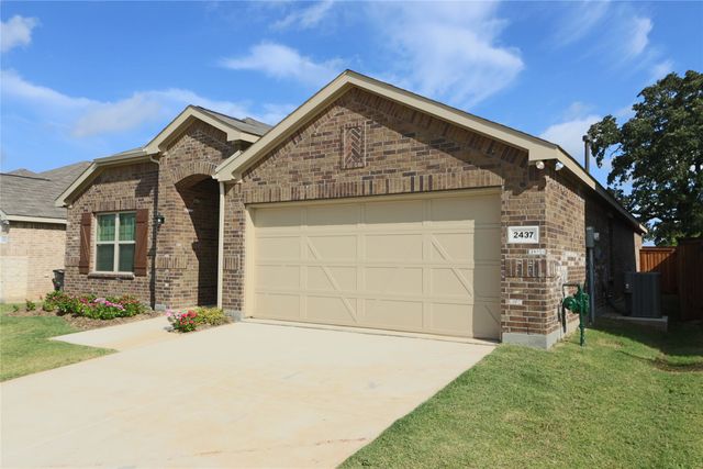 2437 Opaline Drive, Little Elm, TX 76227
