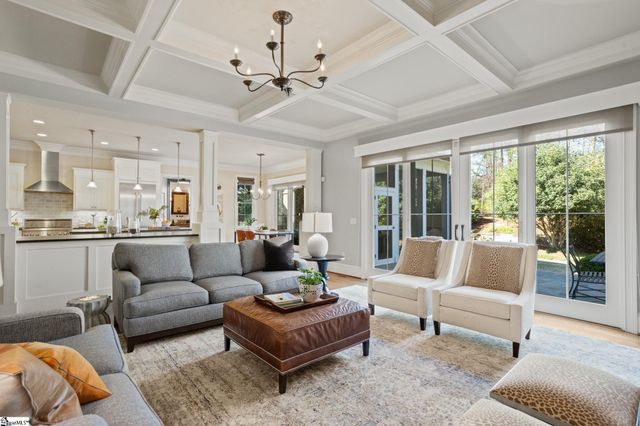 3 Kings Grant Way, Simpsonville, SC 29681