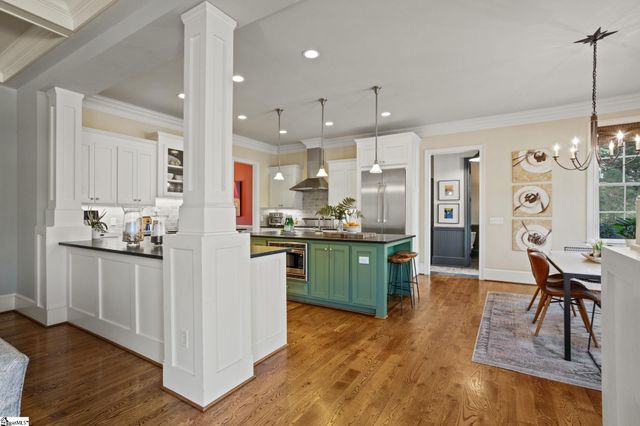 3 Kings Grant Way, Simpsonville, SC 29681