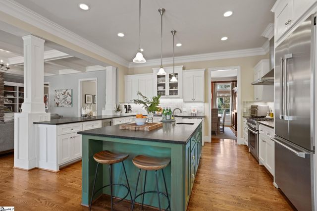 3 Kings Grant Way, Simpsonville, SC 29681