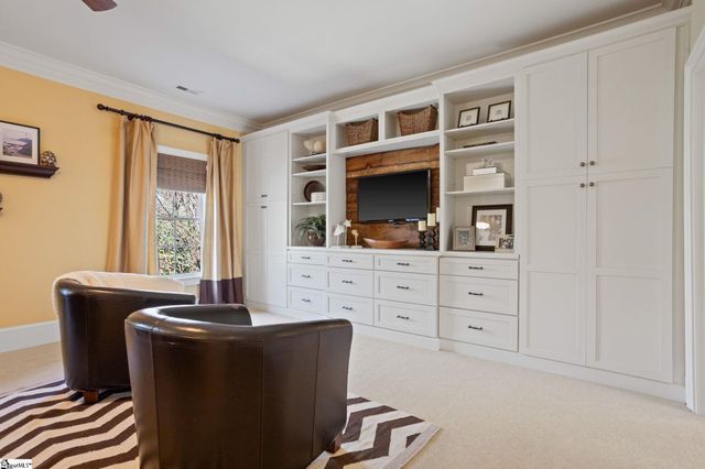 3 Kings Grant Way, Simpsonville, SC 29681