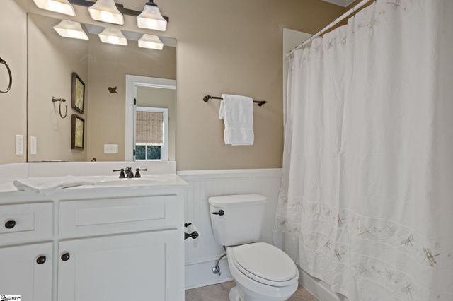 3 Kings Grant Way, Simpsonville, SC 29681