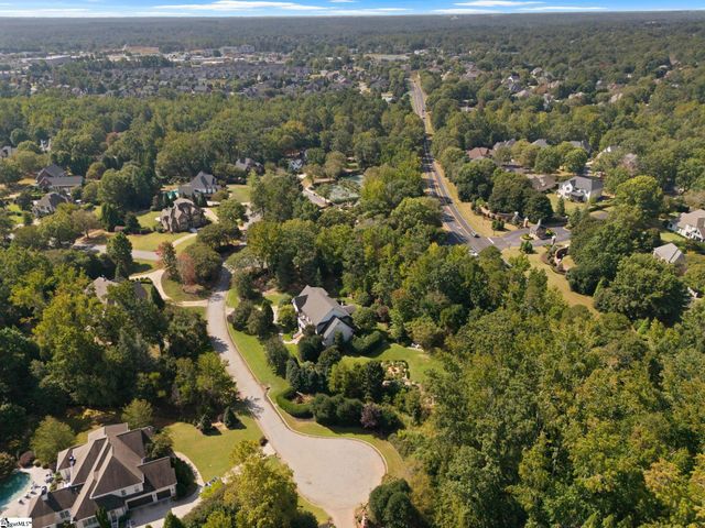 3 Kings Grant Way, Simpsonville, SC 29681