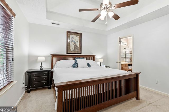 85 Apache Pointe Drive, Senoia, GA 30276