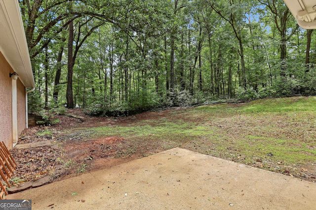 85 Apache Pointe Drive, Senoia, GA 30276
