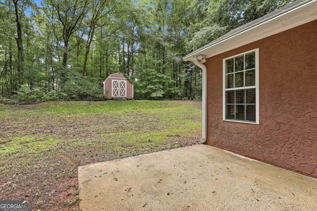 85 Apache Pointe Drive, Senoia, GA 30276