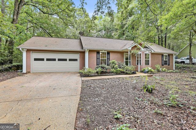 85 Apache Pointe Drive, Senoia, GA 30276
