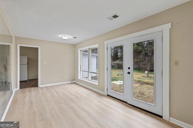 1201 Shoreham Drive, Atlanta, GA 30349