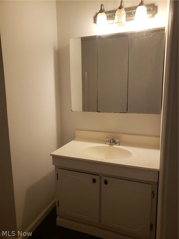 6110 Antrim Road, Elyria, OH 44035