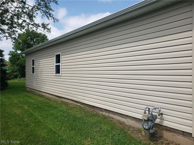 6110 Antrim Road, Elyria, OH 44035