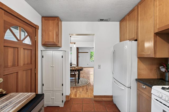 2819 E 25th Street, Minneapolis, MN 55406