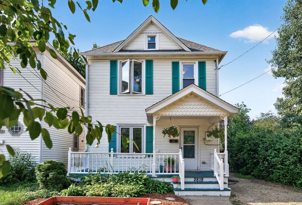 2819 E 25th Street, Minneapolis, MN 55406