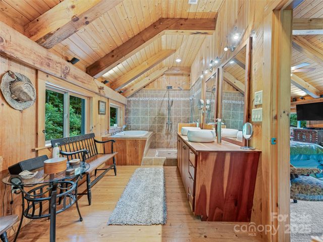 415 Shady Grove Road, Tuckasegee, NC 28783