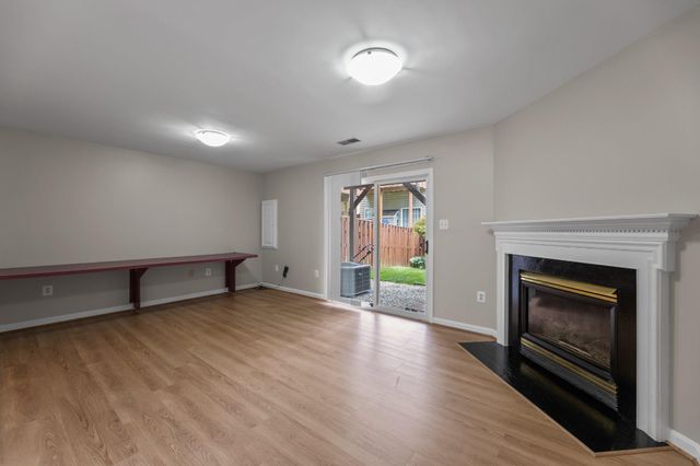 9241 LORTON VALLEY RD, Lorton, VA 22079