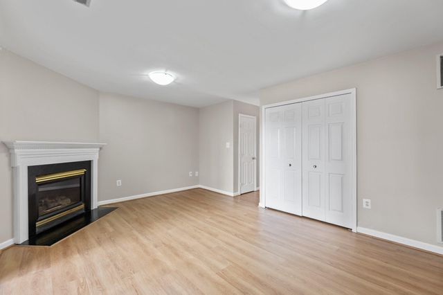 9241 LORTON VALLEY RD, Lorton, VA 22079