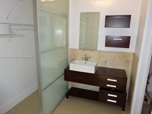 9727 Hammocks Blvd 101D, Miami, FL 33196