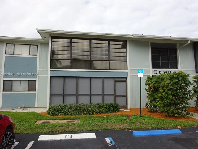 9727 Hammocks Blvd 101D, Miami, FL 33196