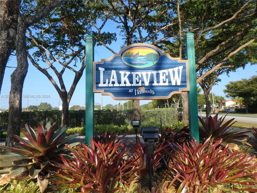 9727 Hammocks Blvd 101D, Miami, FL 33196