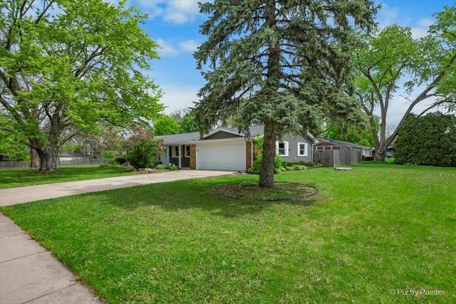 401 Hill Avenue, North Aurora, IL 60542