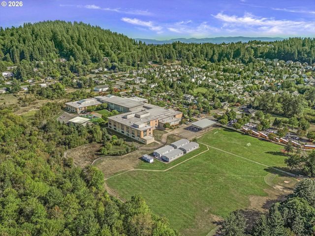 9879 Se 134TH Ave, Happy Valley, OR 97086