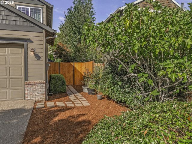 9879 Se 134TH Ave, Happy Valley, OR 97086
