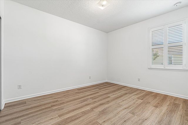 165 Plaza Del Rio Dr, St Augustine, FL 32084